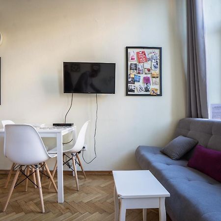 Elegant Apartment Copernicus وارسو المظهر الخارجي الصورة