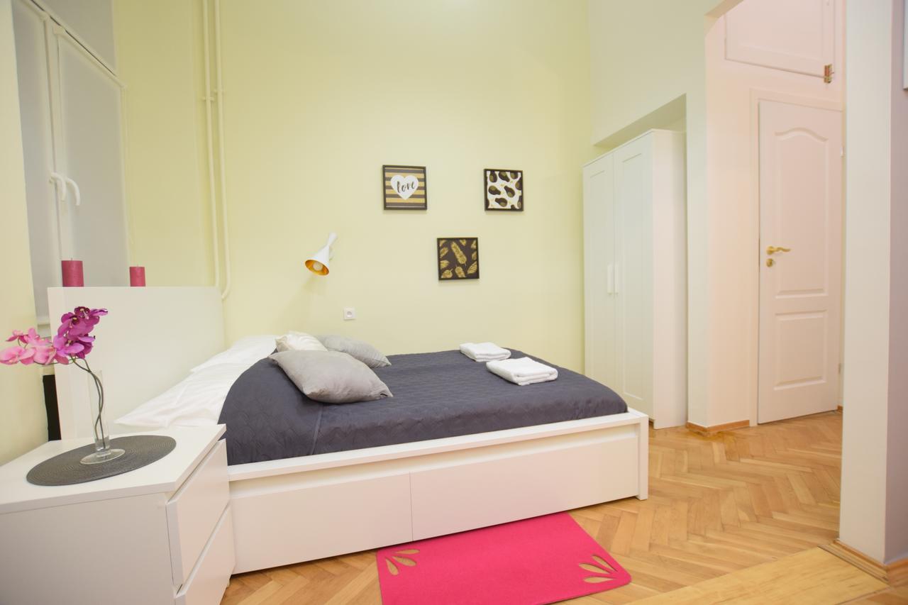 Elegant Apartment Copernicus وارسو المظهر الخارجي الصورة