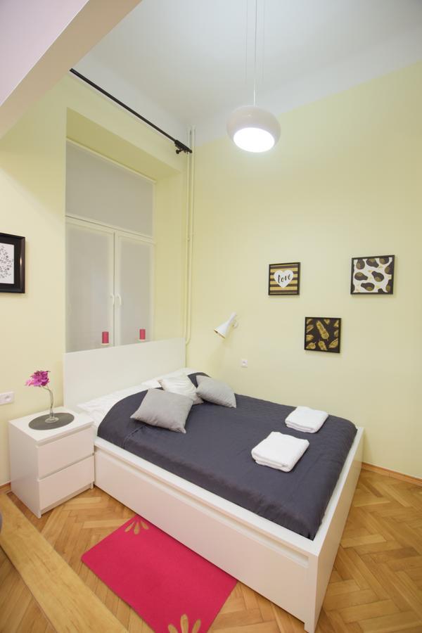 Elegant Apartment Copernicus وارسو المظهر الخارجي الصورة