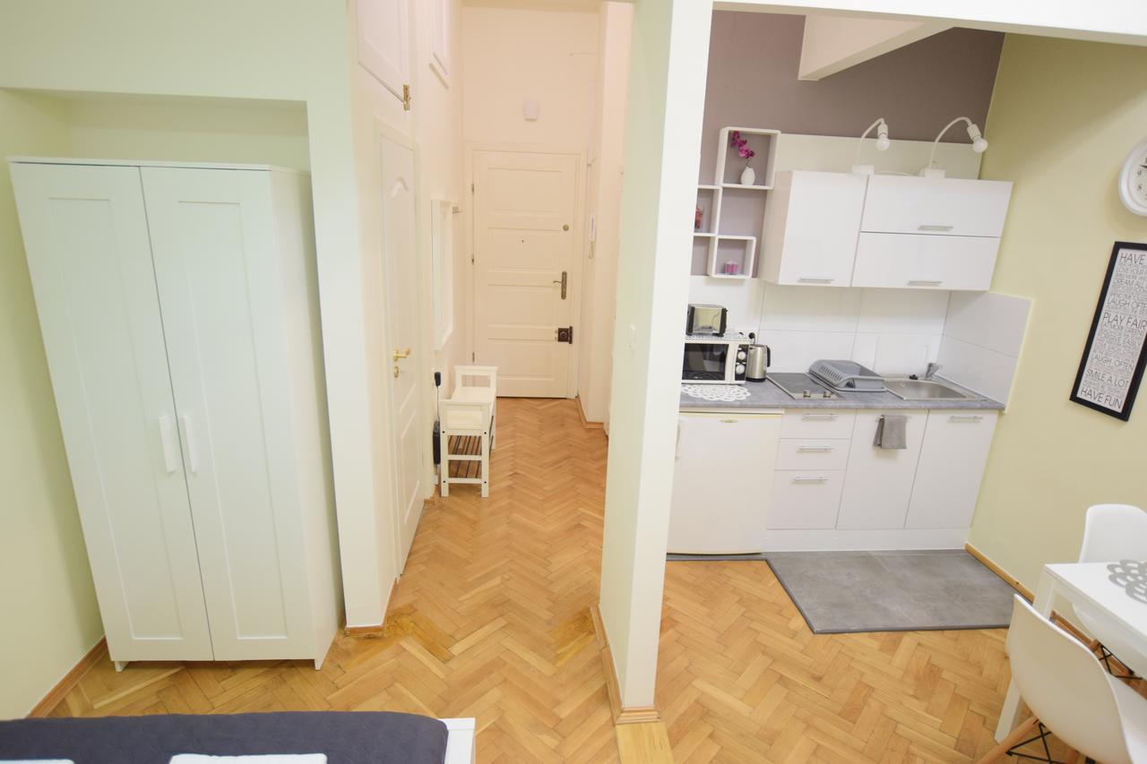 Elegant Apartment Copernicus وارسو المظهر الخارجي الصورة