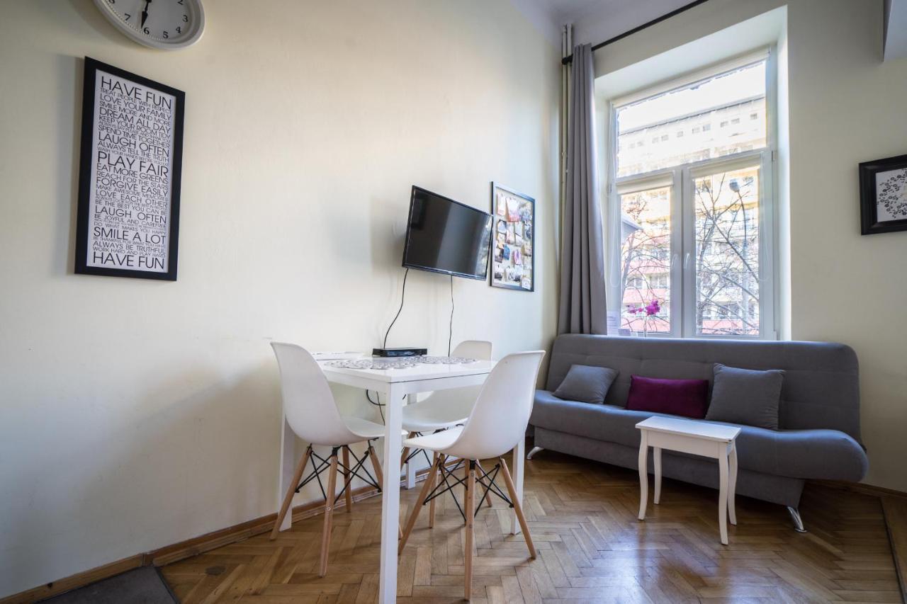 Elegant Apartment Copernicus وارسو المظهر الخارجي الصورة