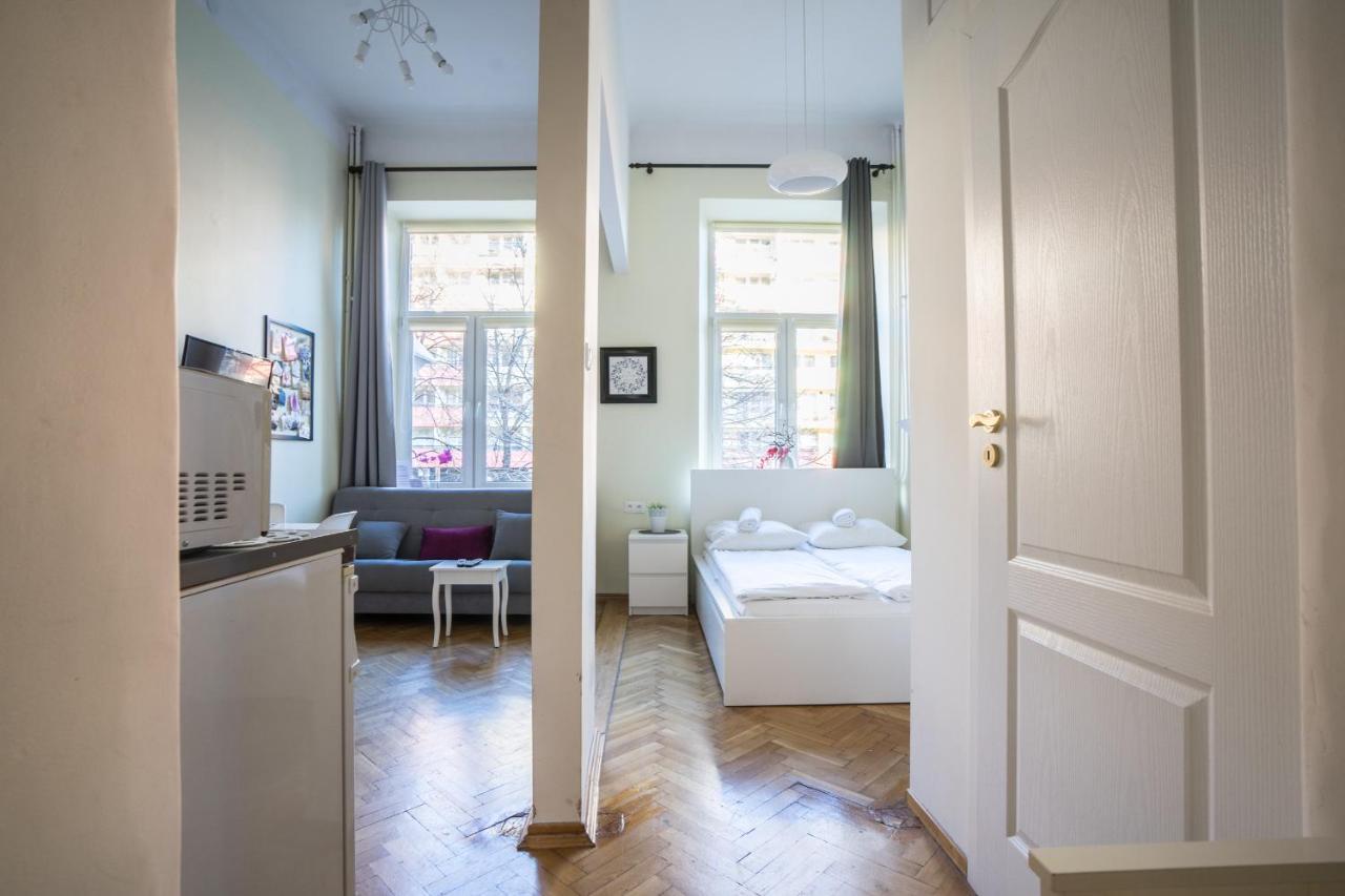 Elegant Apartment Copernicus وارسو المظهر الخارجي الصورة