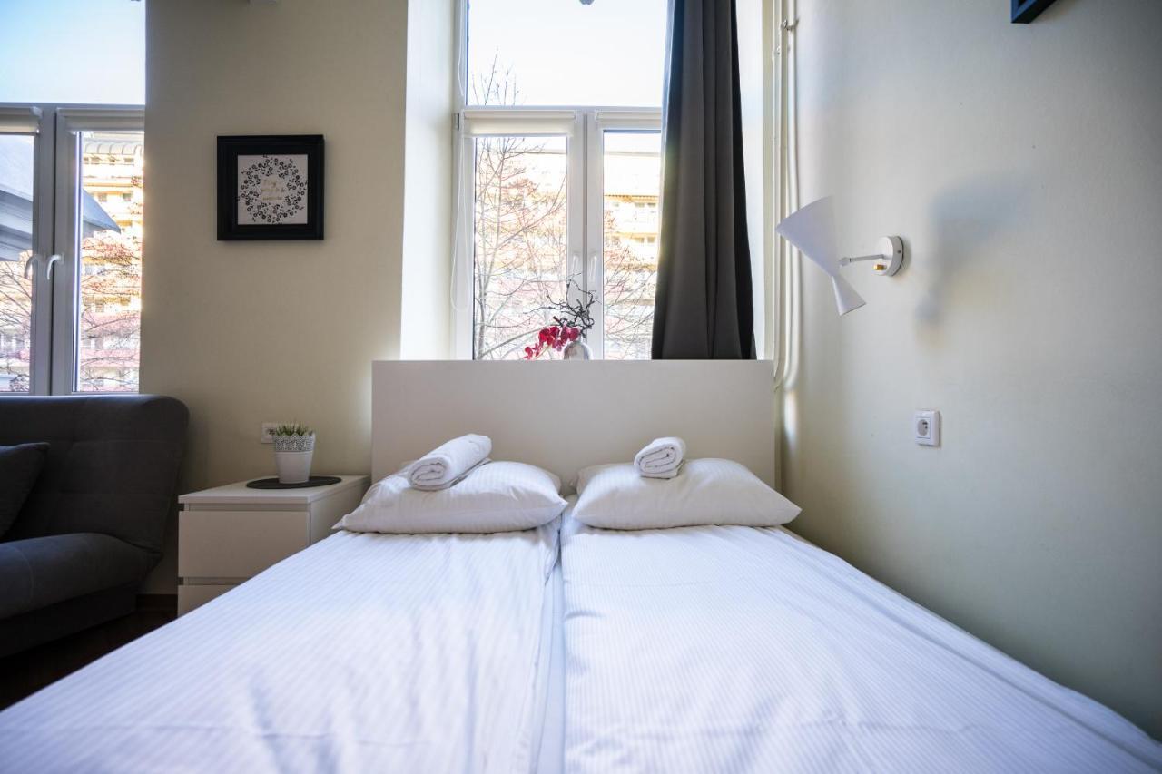 Elegant Apartment Copernicus وارسو المظهر الخارجي الصورة