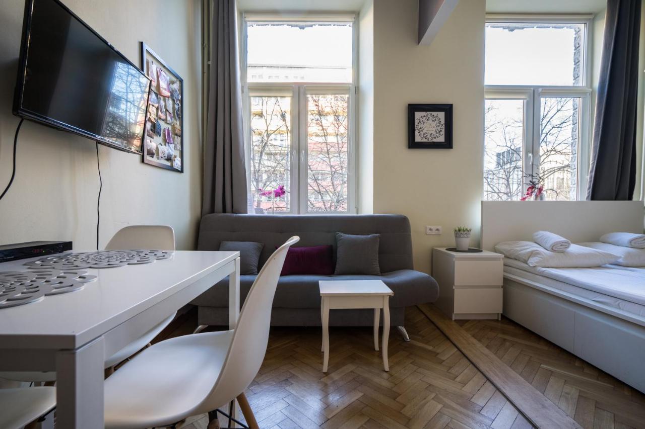 Elegant Apartment Copernicus وارسو المظهر الخارجي الصورة