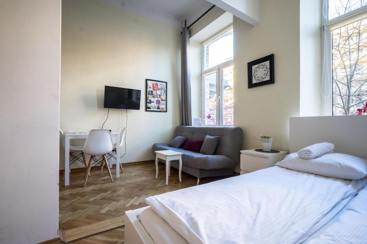 Elegant Apartment Copernicus وارسو المظهر الخارجي الصورة