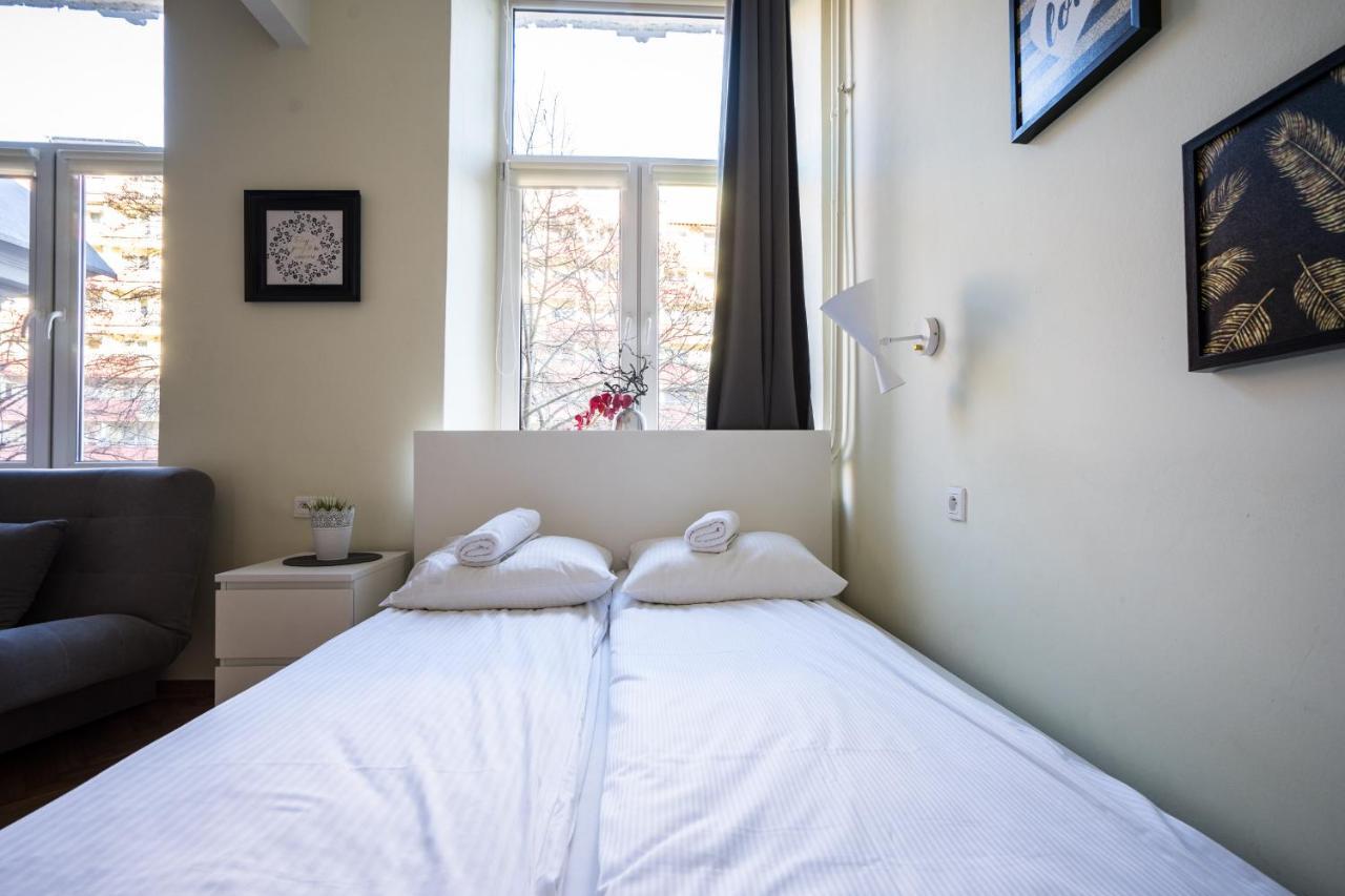 Elegant Apartment Copernicus وارسو المظهر الخارجي الصورة
