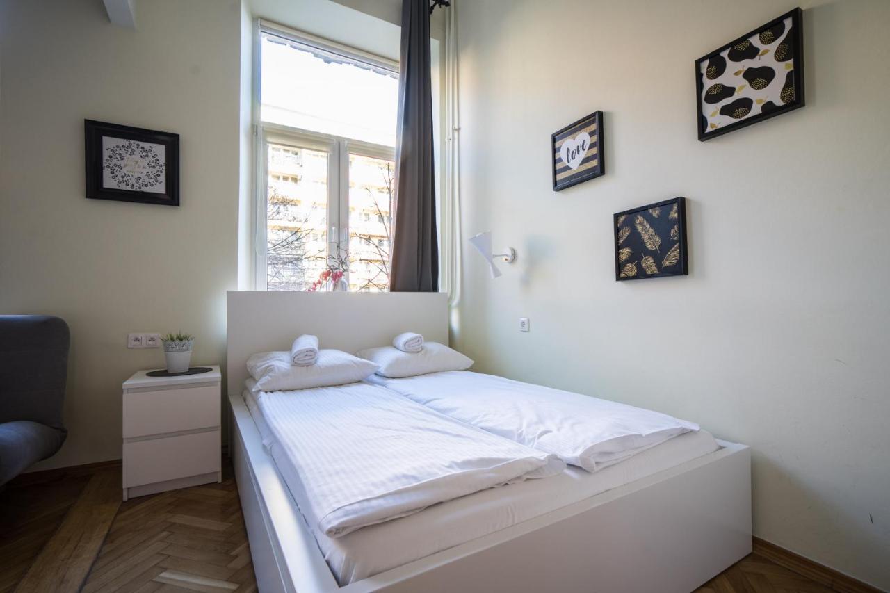 Elegant Apartment Copernicus وارسو المظهر الخارجي الصورة