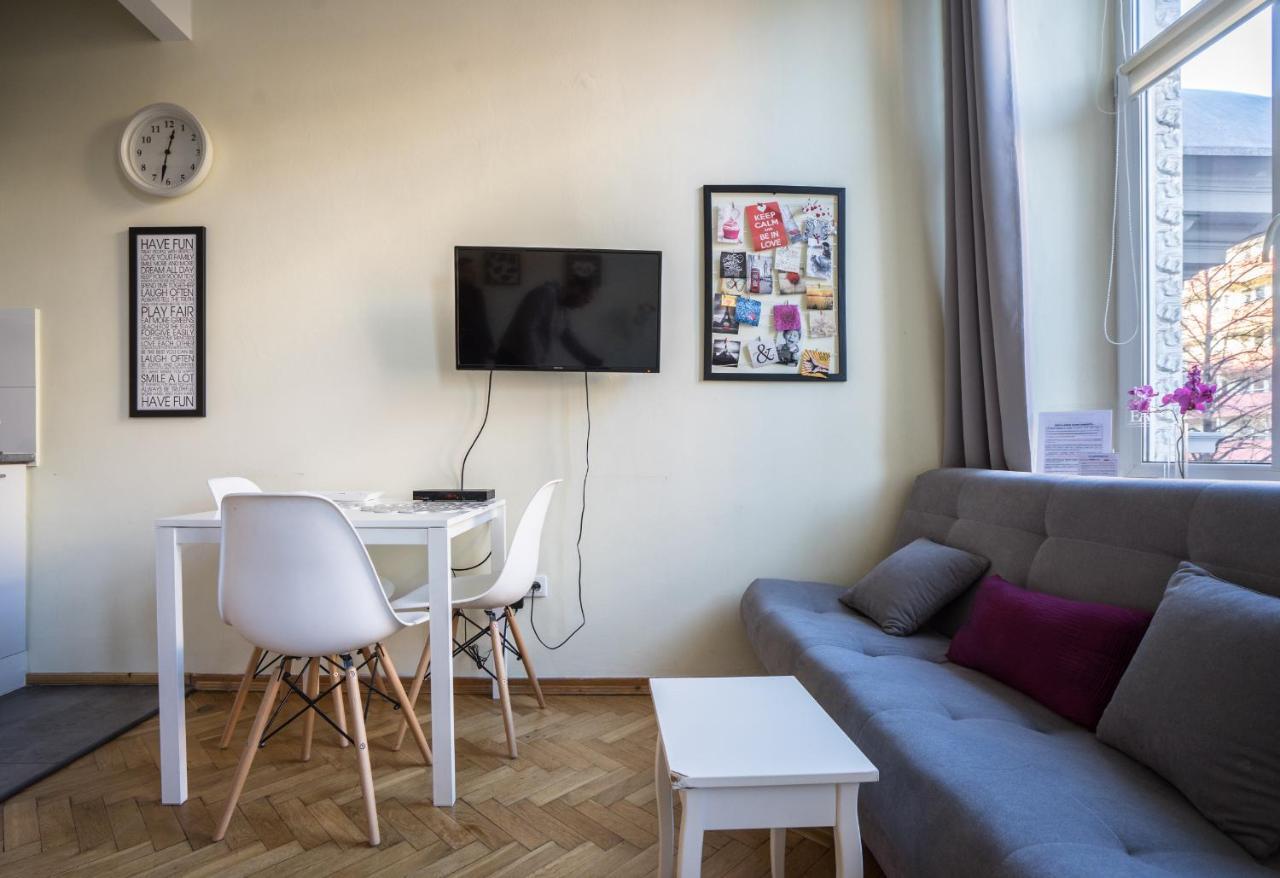 Elegant Apartment Copernicus وارسو المظهر الخارجي الصورة